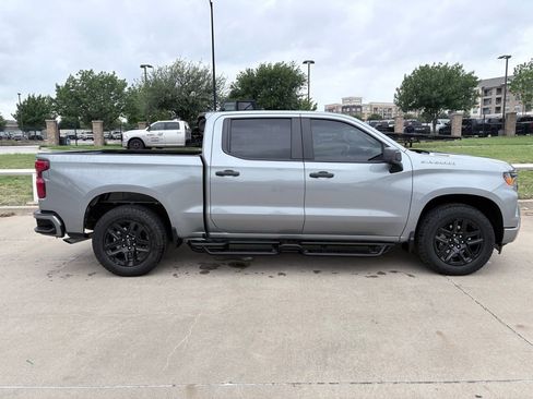 Used 2025 Chevrolet Silverado 1500 Custom w/ Turbomax Blackout Package RWD image 3