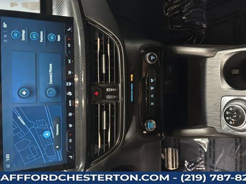 Used 2024 Ford Escape ST-Line w/ Tech Pack #1 FWD image 18