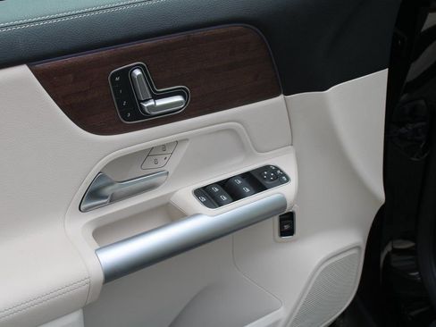 Certified 2023 Mercedes-Benz GLA 250 GLA 250 image 17