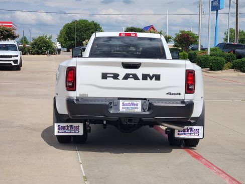 New 2026 RAM 3500 Tradesman AWD/4WD image 8