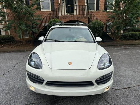 Used 2011 Porsche Cayenne S AWD/4WD image 4
