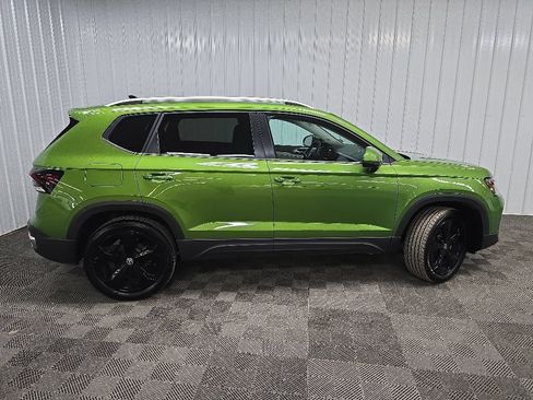 Used 2025 Volkswagen Taos SEL w/ Black Wheel Plus Package AWD/4WD image 2