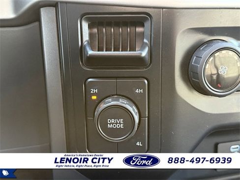 Used 2022 Ford F150 XLT image 13