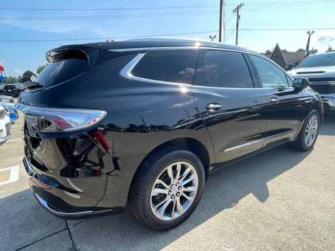 Used 2024 Buick Enclave Avenir w/ Trailering Package, 5000 lbs. AWD/4WD image 3