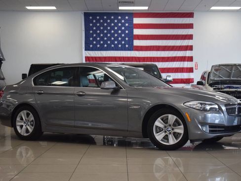 Used 2012 BMW 528i Sedan RWD image 2