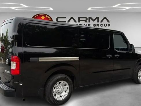 Used 2017 Nissan NV 2500 SV w/ Back Door Glass Package RWD image 5
