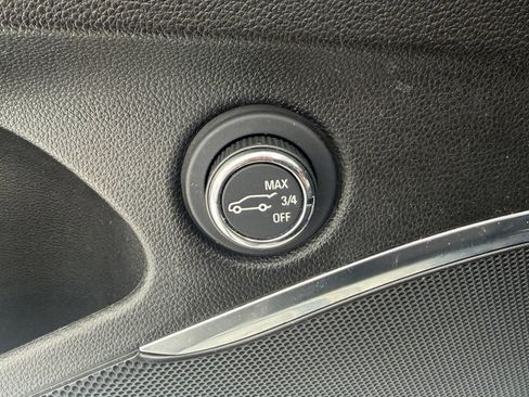 Used 2023 Buick Enclave Essence w/ Experience Buick Package image 24