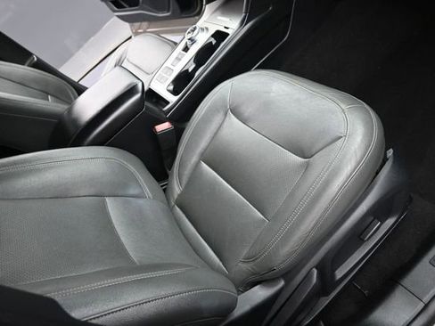 Used 2021 Ford Explorer XLT RWD image 33