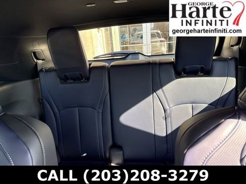 New 2026 INFINITI QX60 Sport image 13