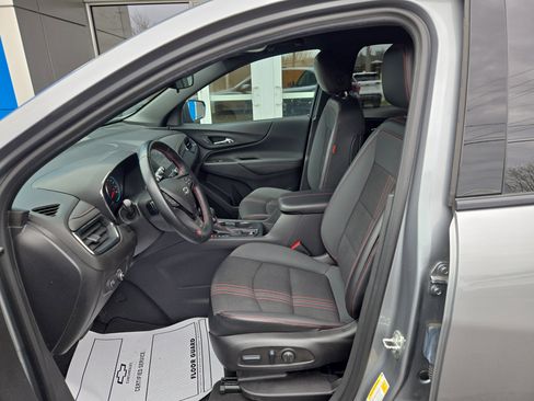 Used 2023 Chevrolet Equinox RS image 5