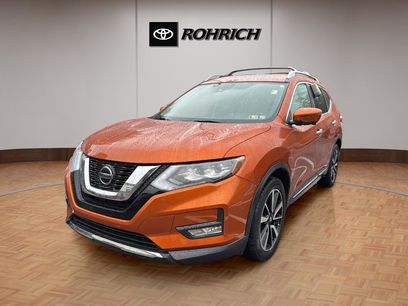 Used 2019 Nissan Rogue SL w/ Premium Package