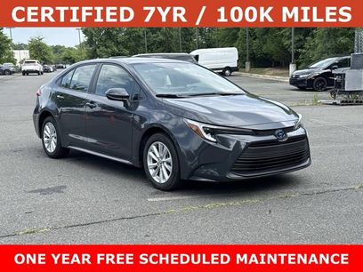 Used 2025 Toyota Corolla LE w/ LE Premium Package
