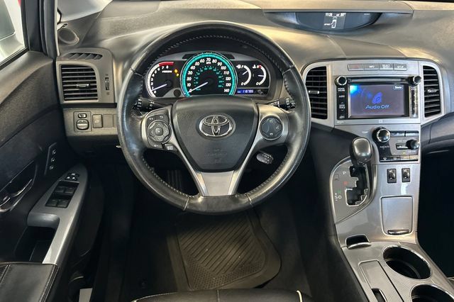 Used 2013 Toyota Venza XLE w/ XLE Premium Pkg AWD/4WD image 16