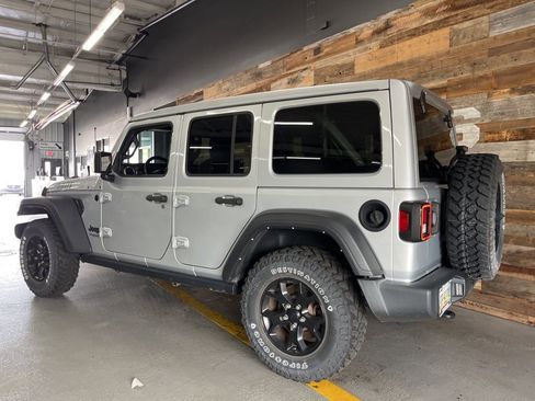 Used 2022 Jeep Wrangler Unlimited Sport image 12