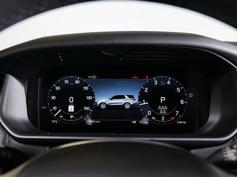 Certified 2025 Land Rover Discovery Dynamic SE AWD/4WD image 18