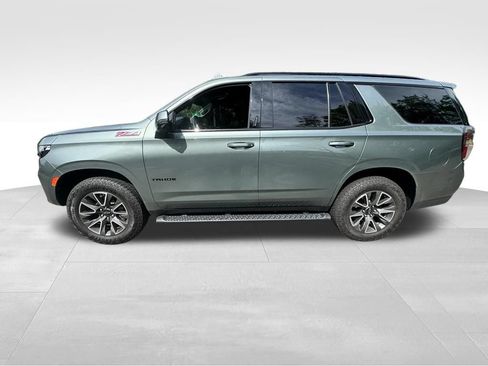 Used 2023 Chevrolet Tahoe Z71 w/ Luxury Package AWD/4WD image 2