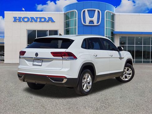 Used 2021 Volkswagen Atlas Cross Sport S image 3