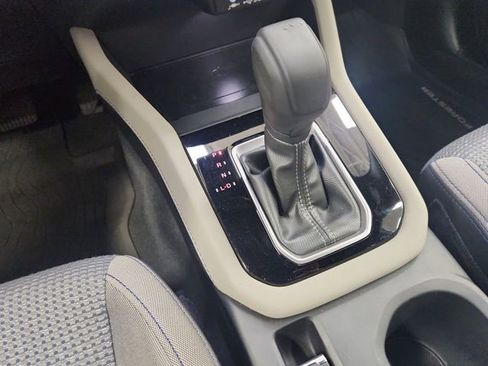 Used 2025 Subaru Forester Premium image 22
