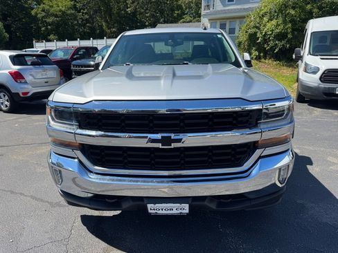 Used 2017 Chevrolet Silverado 1500 LT w/ All Star Edition image 9