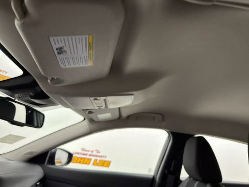 New 2026 Nissan Sentra SV w/ SV Convenience Package image 17