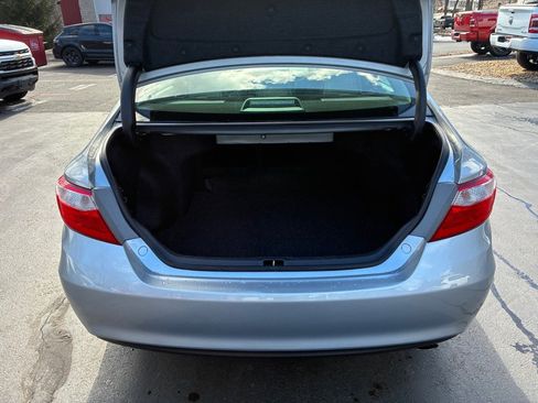 Used 2016 Toyota Camry XLE image 16