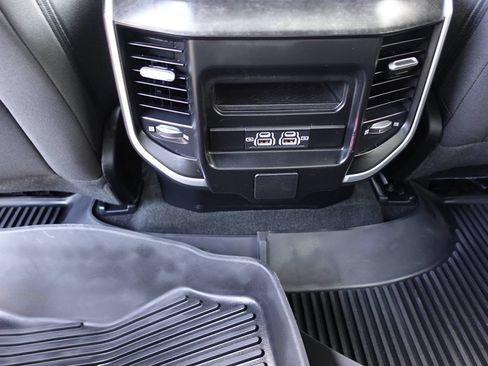Used 2023 RAM 1500 Big Horn AWD/4WD image 37