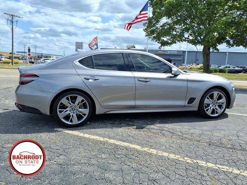 Used 2023 Genesis G70 2.0T AWD/4WD image 8