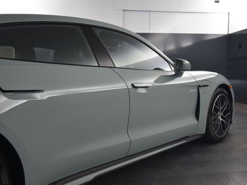 Certified 2025 Porsche Taycan RWD image 42