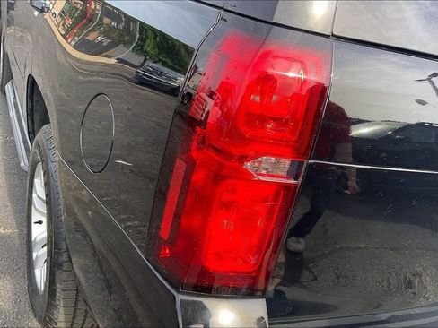 Used 2019 Chevrolet Tahoe 4WD w/ Max Trailering Package image 30