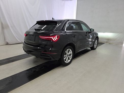 Used 2023 Audi Q3 2.0T Premium Plus w/ Premium Plus Package image 4