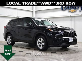 Used 2023 Toyota Highlander LE AWD/4WD video 1