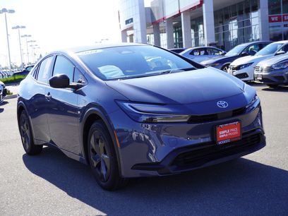Used 2024 Toyota Prius LE