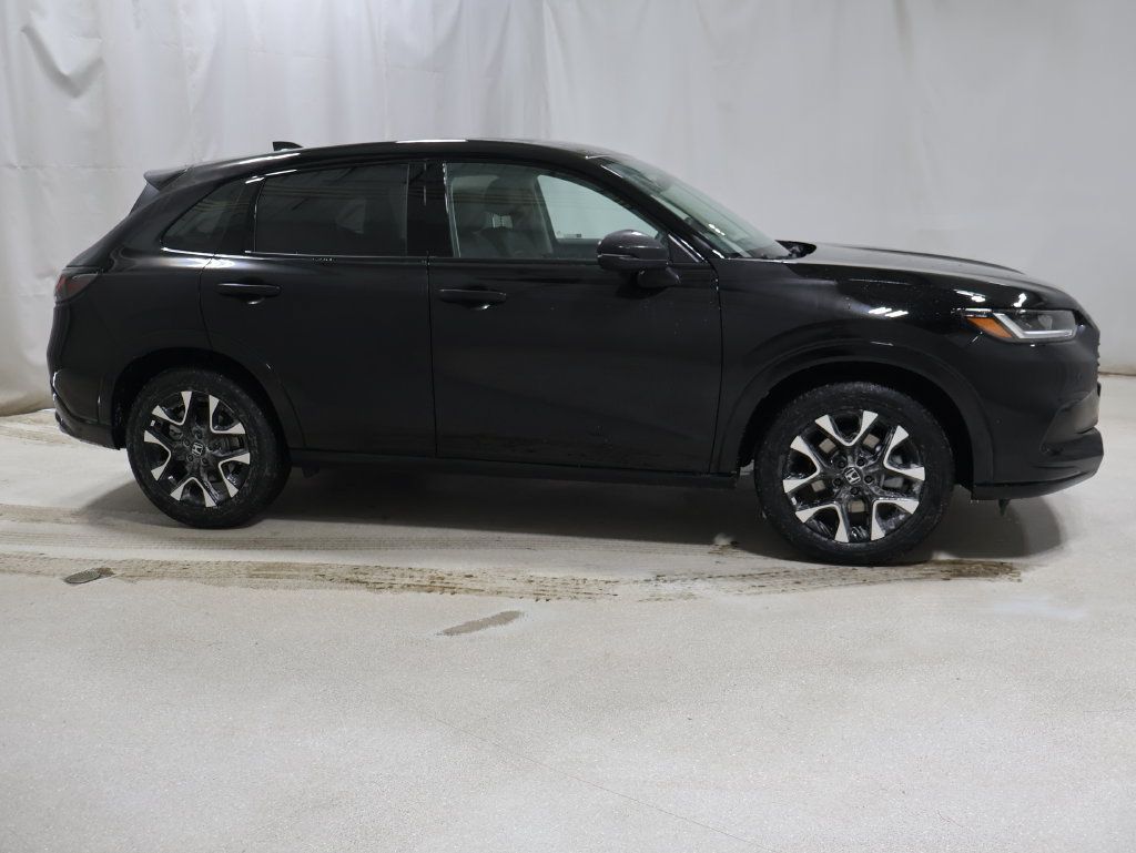 New 2027 Honda HR-V EX-L image 8