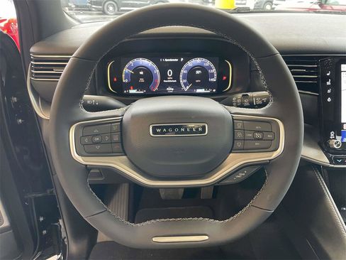 New 2025 Jeep Wagoneer Series II w/ Premium Group I image 37