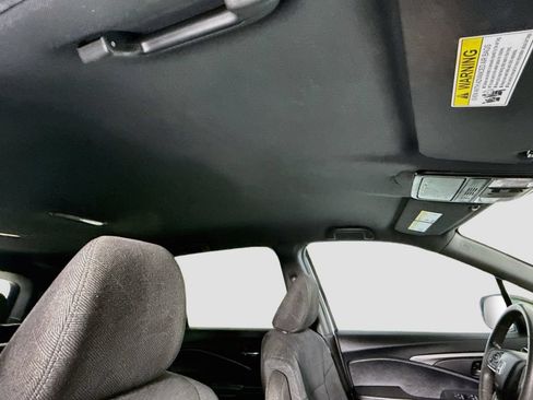 Used 2022 Honda Pilot Sport image 18