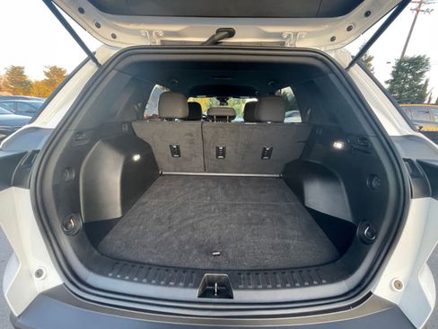 Used 2025 Chevrolet Equinox LT image 31