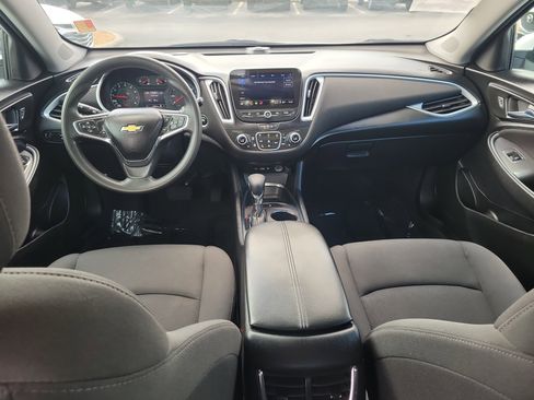 Used 2023 Chevrolet Malibu LT FWD image 16