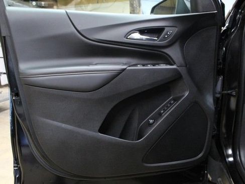 Used 2020 Chevrolet Equinox Premier FWD image 15