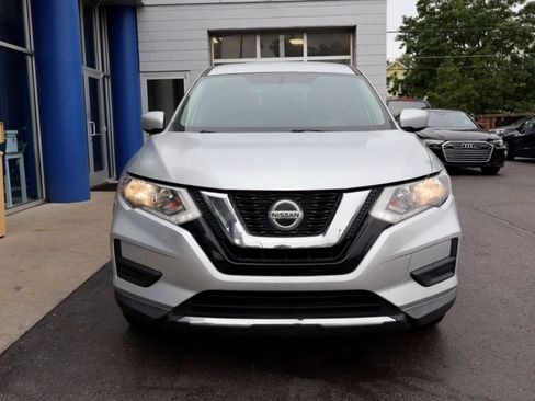 Used 2018 Nissan Rogue S AWD/4WD image 7