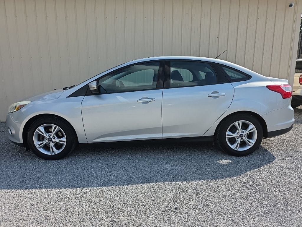 Used 2014 Ford Focus SE FWD image 10