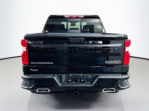 Used 2023 Chevrolet Silverado 1500 High Country w/ Technology Package AWD/4WD image 6