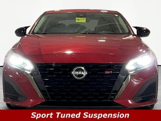 Used 2023 Nissan Altima 2.5 SR FWD video 2