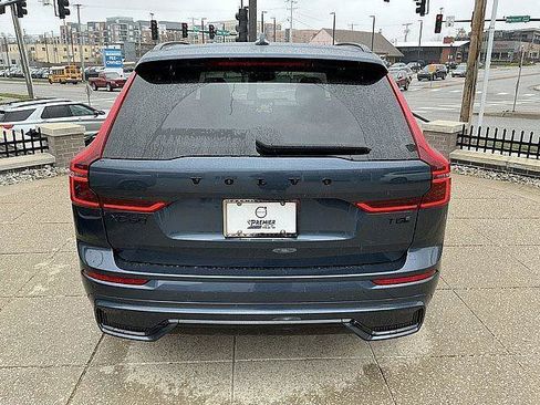 New 2026 Volvo XC60 T8 Ultra w/ Climate Package AWD/4WD image 9