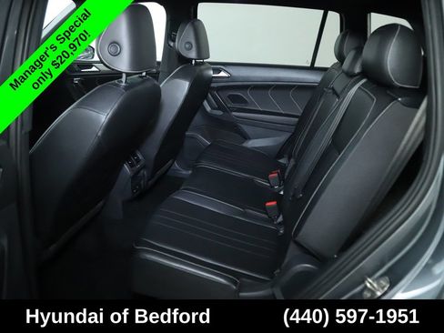 Used 2023 Volkswagen Tiguan SE R-Line FWD image 17