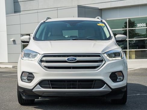 Used 2017 Ford Escape Titanium FWD image 2