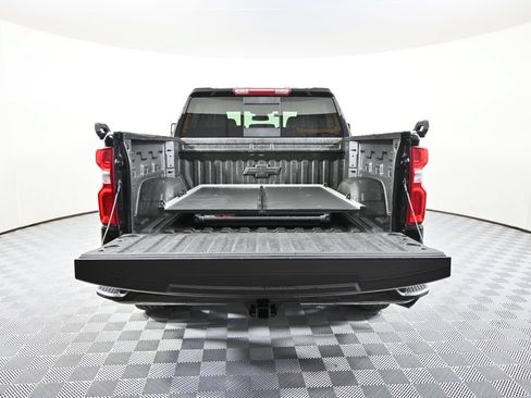 Used 2025 Chevrolet Silverado 1500 RST w/ All Star Edition Plus AWD/4WD image 8