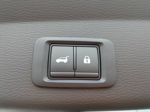 New 2026 Nissan Rogue Platinum AWD/4WD image 32