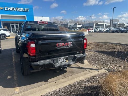 Used 2024 GMC Canyon AT4 w/ Canyon Safety Plus Package AWD/4WD image 19