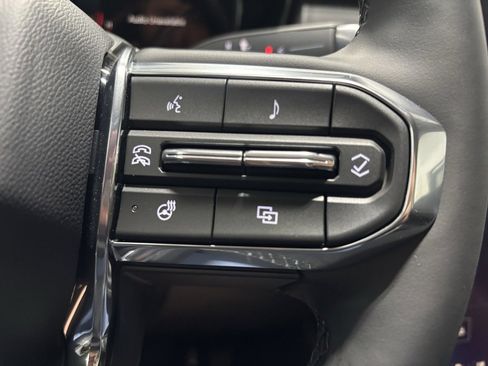 New 2026 GMC Terrain Denali w/ LPO, Floor Liner Package image 15