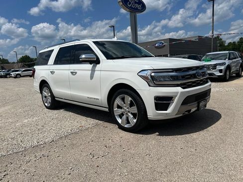 Used 2023 Ford Expedition Max Platinum AWD/4WD image 2